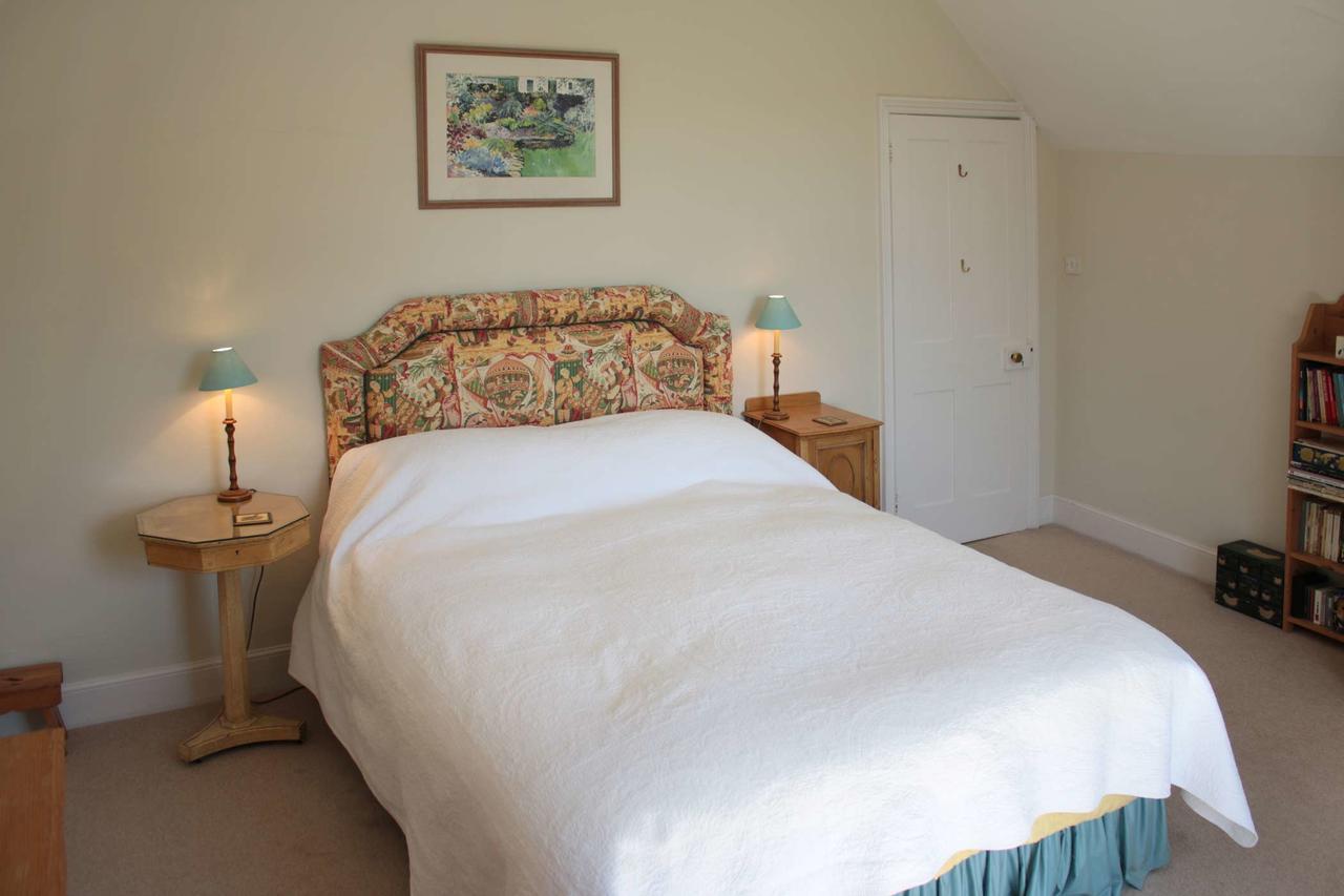 The Old Rectory, Kettlebaston Bed & Breakfast Lavenham Exterior photo