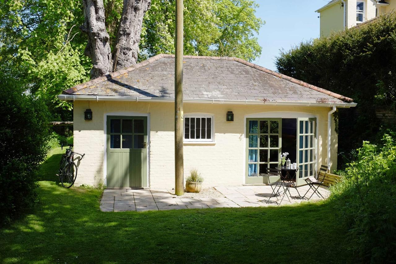 The Old Rectory, Kettlebaston Bed & Breakfast Lavenham Exterior photo